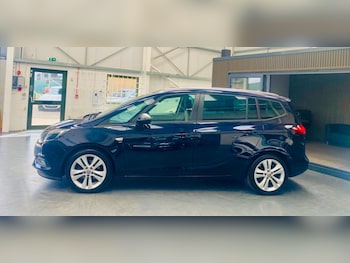 Used Vauxhall Zafira 2018 for sale - 79062384: Photo