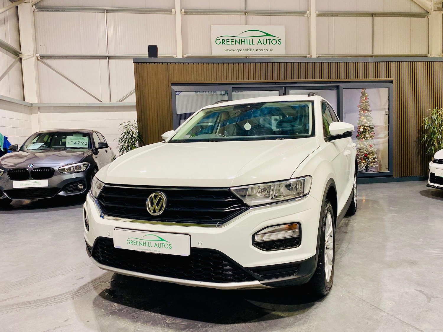 Used Volkswagen T-Roc 2018 for sale - 76899549: Photo 1