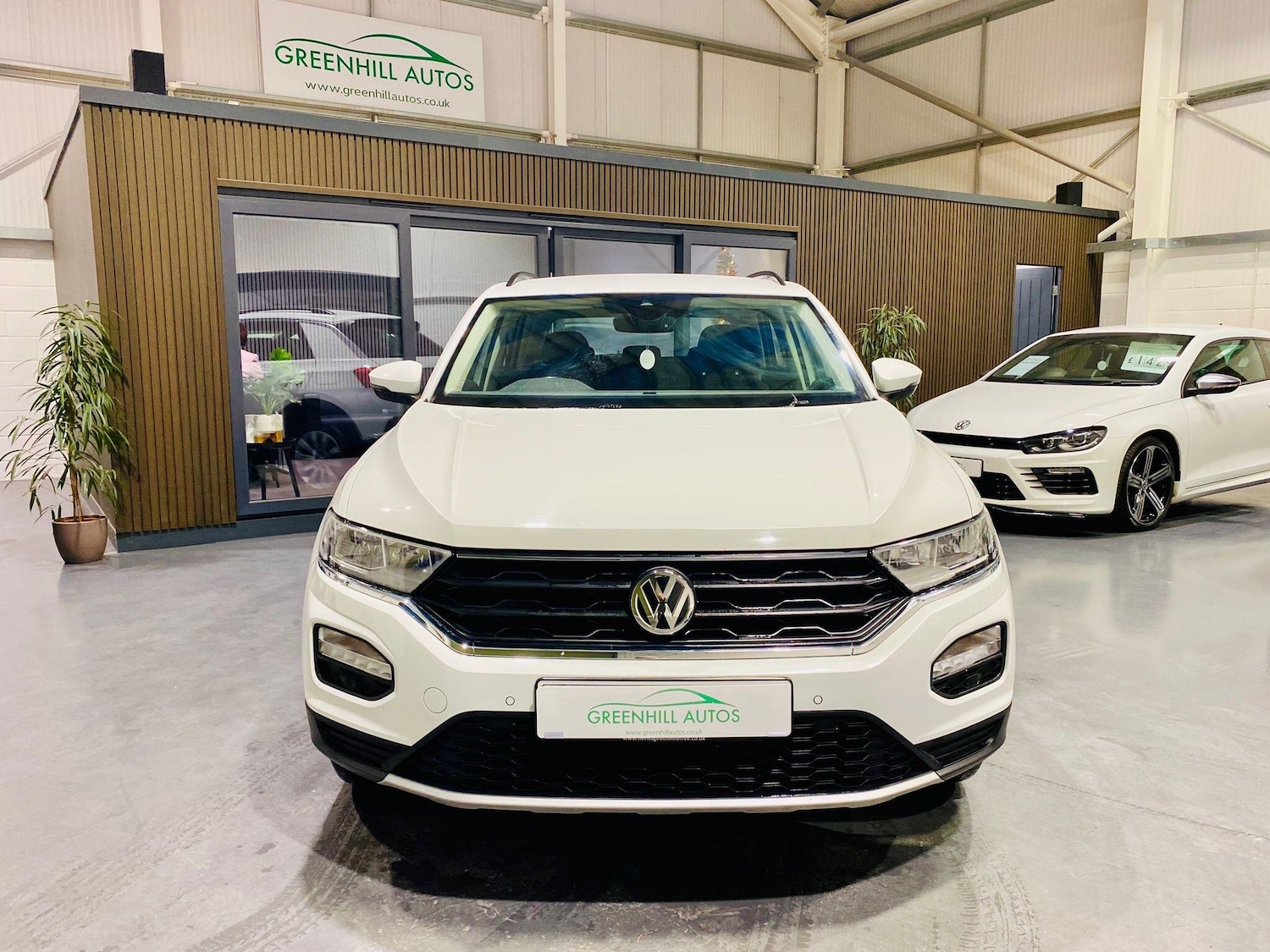 Used Volkswagen T-Roc 2018 for sale - 76899549: Photo 15