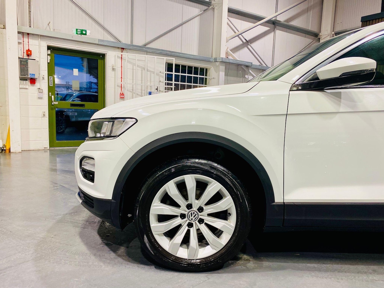Used Volkswagen T-Roc 2018 for sale - 76899549: Photo 22