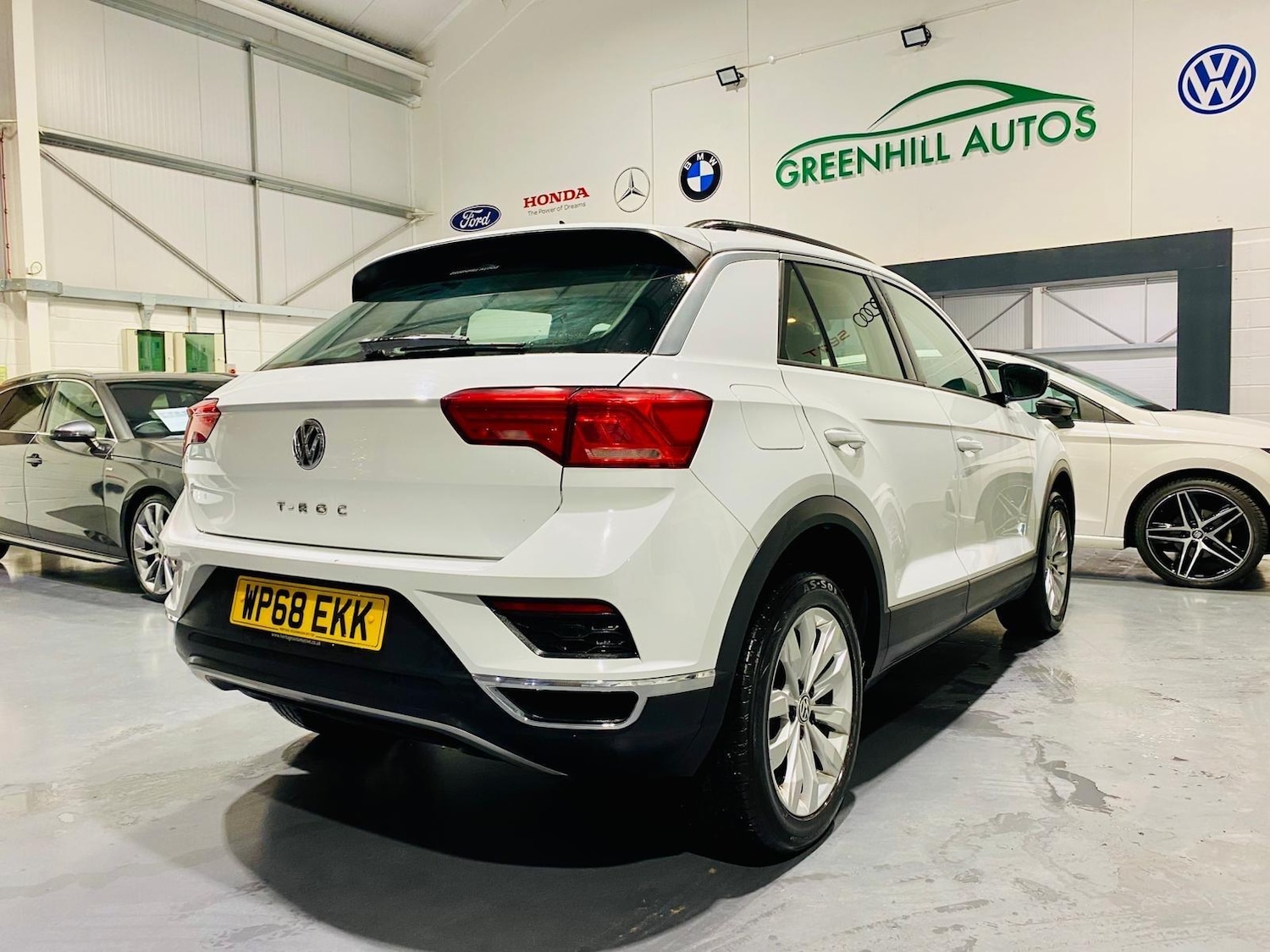 Used Volkswagen T-Roc 2018 for sale - 76899549: Photo 5