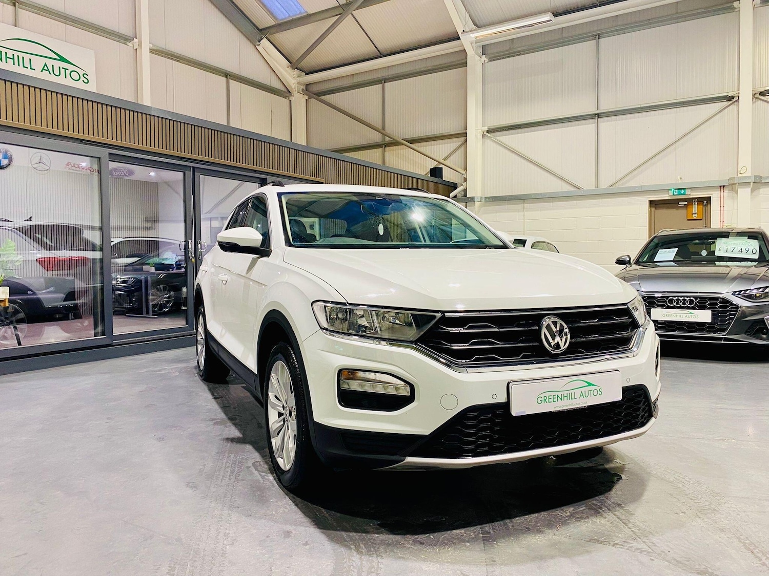 Used Volkswagen T-Roc 2018 for sale - 76899549: Photo 7