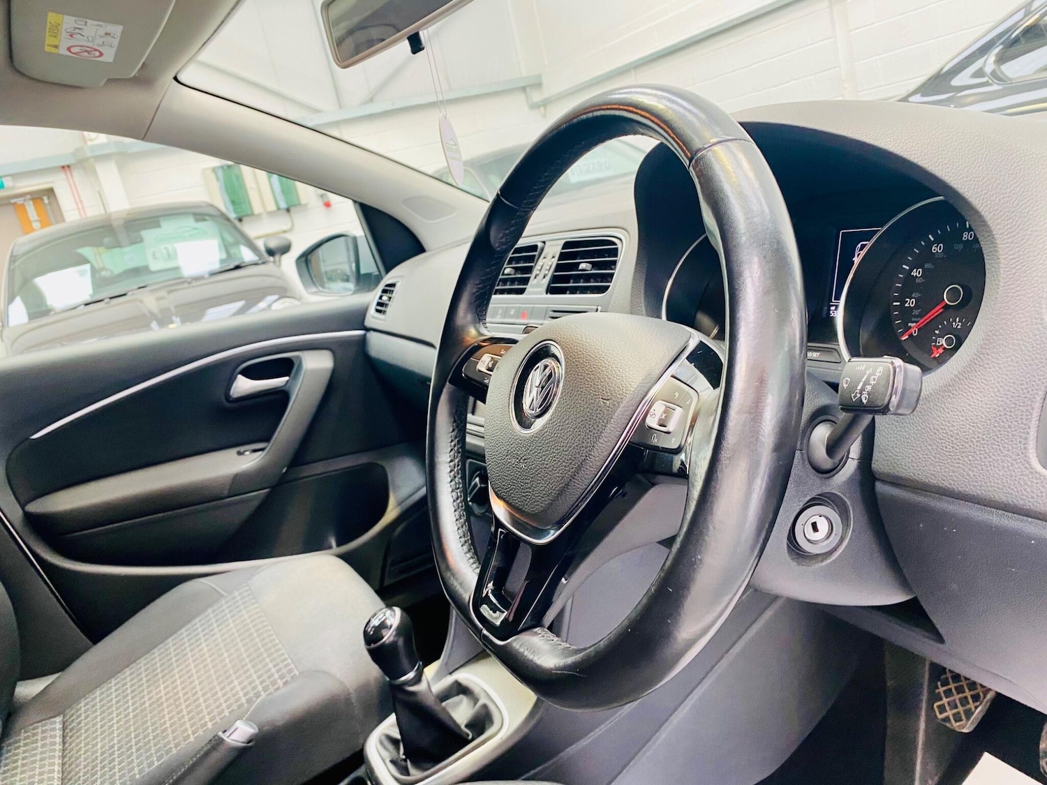 Used Volkswagen Polo 2016 for sale - 76121785: Photo 13