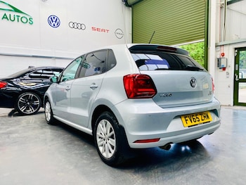 Used Volkswagen Polo 2016 for sale - 76121785: Photo 3