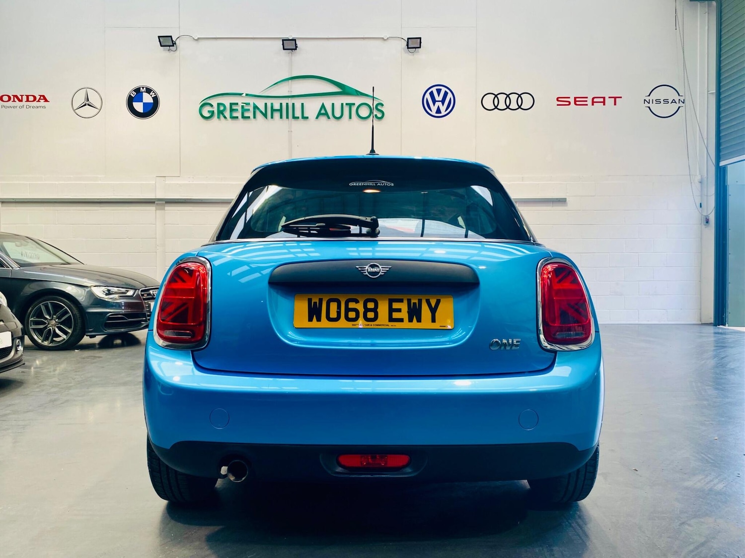 Used MINI Hatch 2018 for sale - 76214113: Photo 4