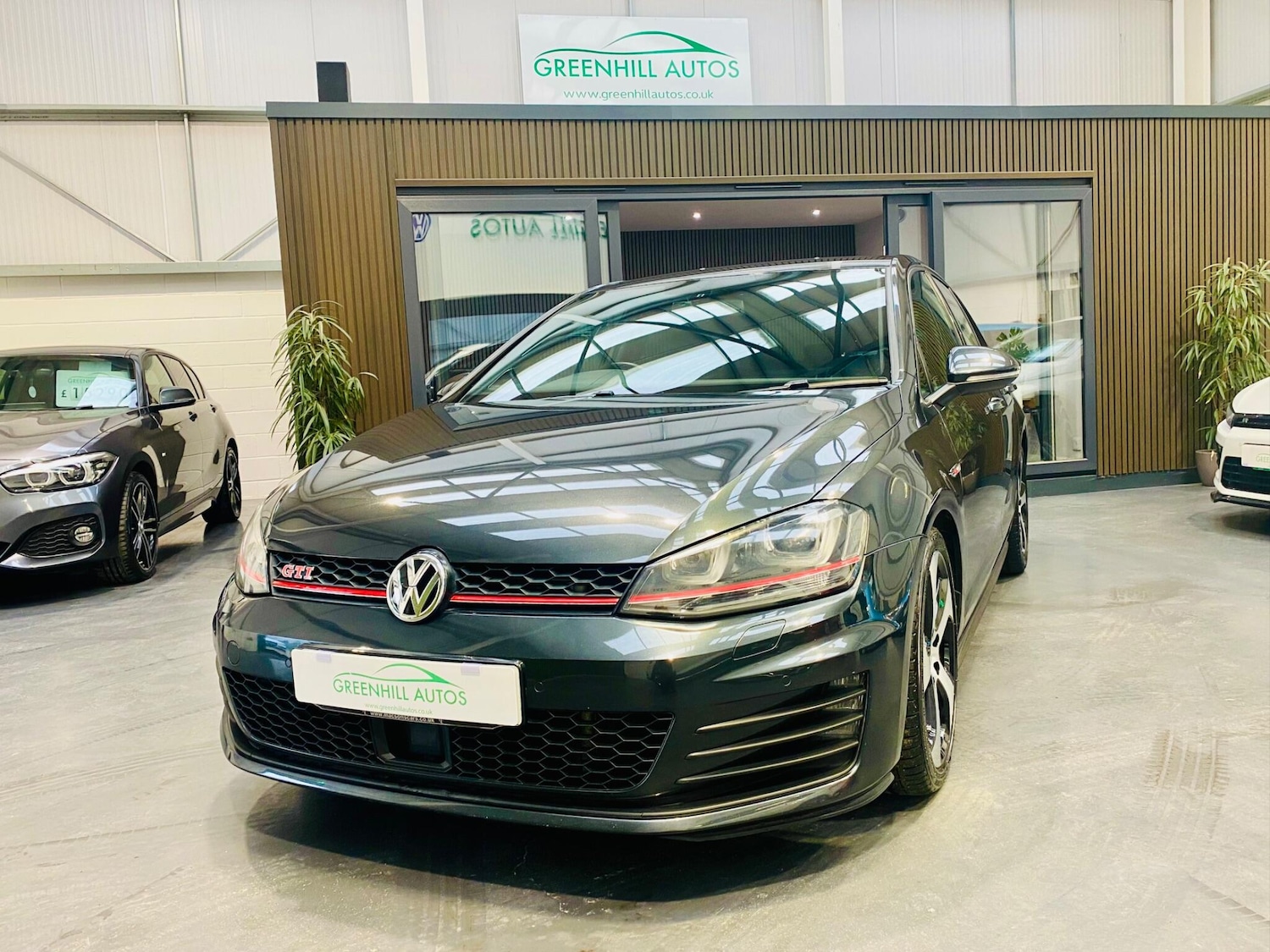 Used Volkswagen Golf for sale - 76727327: Photo 1