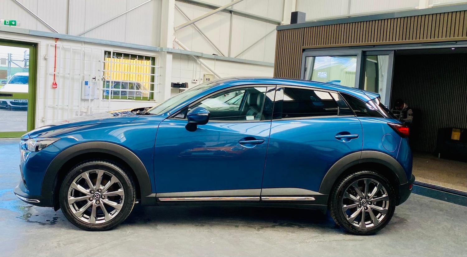 Used Mazda CX-3 2018 for sale - 78100465: Photo 2