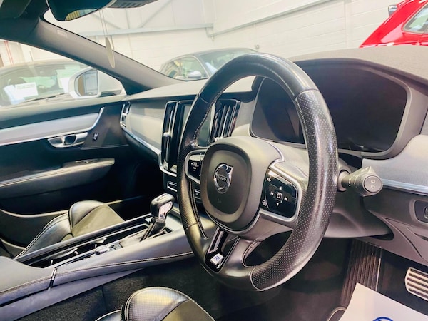 Used Volvo V90 2018 for sale - 76200920: Photo 13