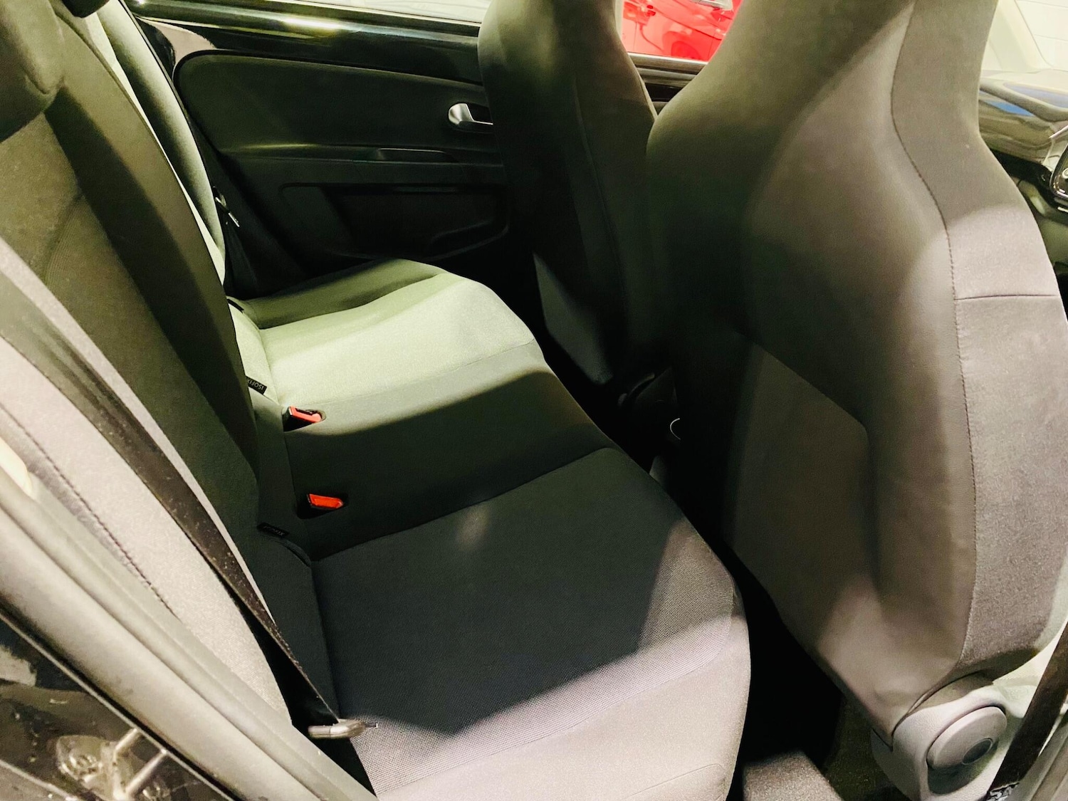 Used Volkswagen up! 2016 for sale - 76592481: Photo 12