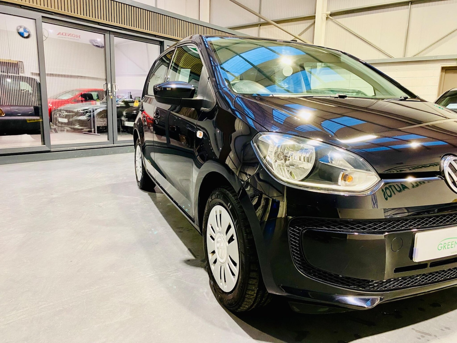 Used Volkswagen up! 2016 for sale - 76592481: Photo 17