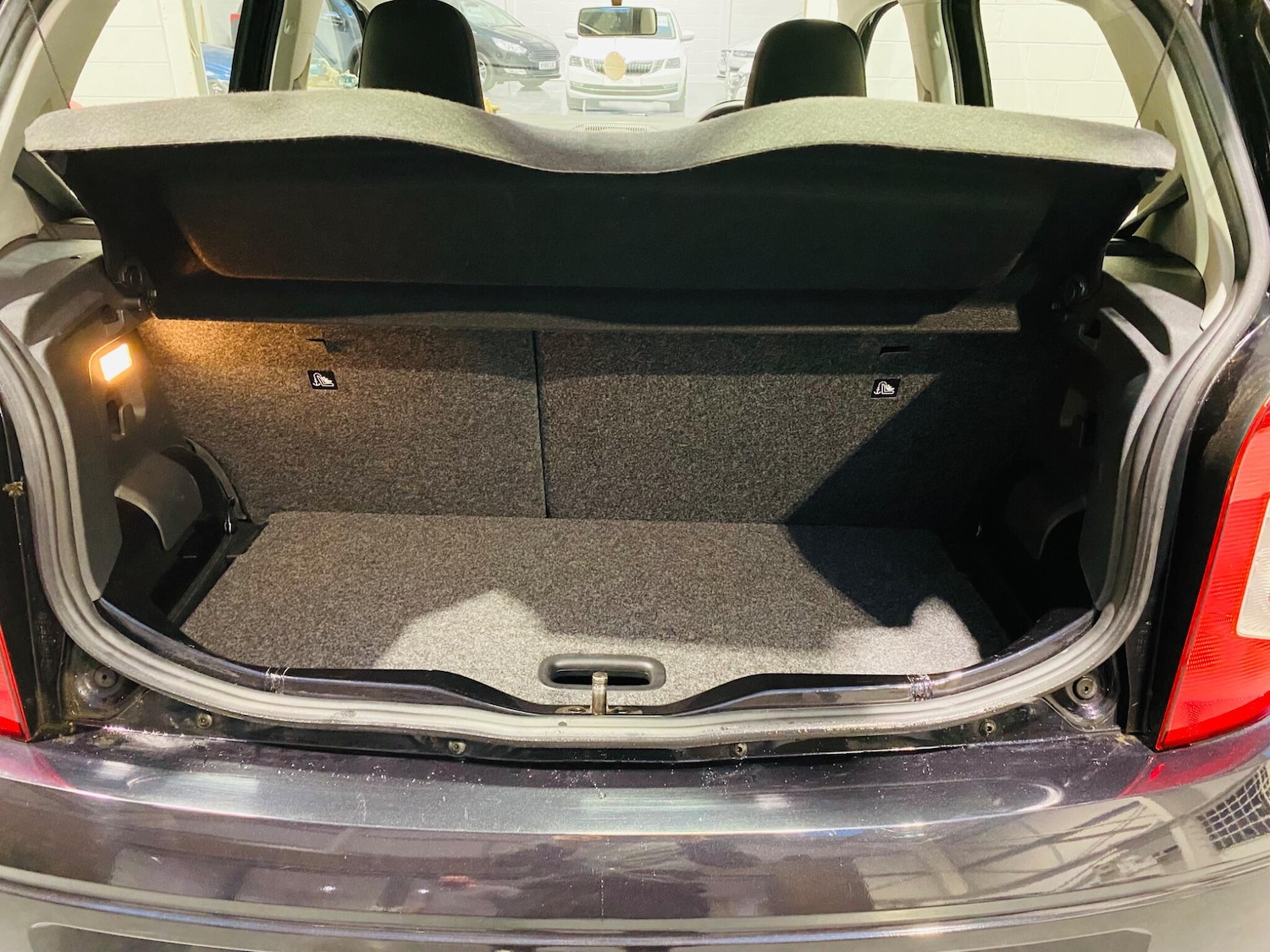 Used Volkswagen up! 2016 for sale - 76592481: Photo 19