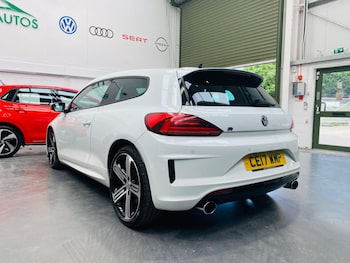 Used Volkswagen Scirocco 2017 for sale - 76485425: Photo