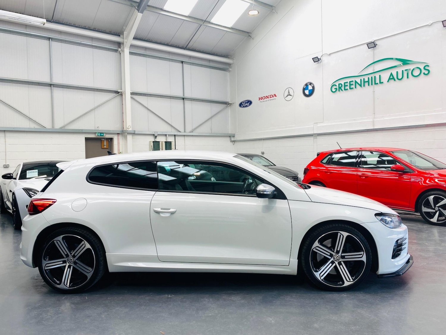 Used Volkswagen Scirocco 2017 for sale - 76485425: Photo 6