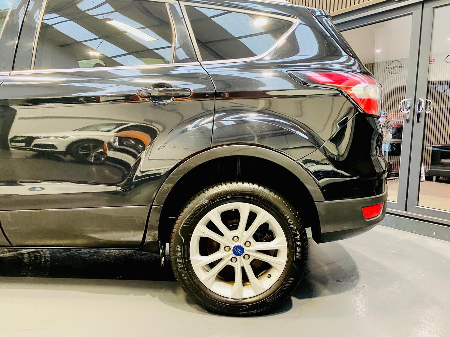 Used Ford Kuga 2018 for sale - 77468917: Photo 25