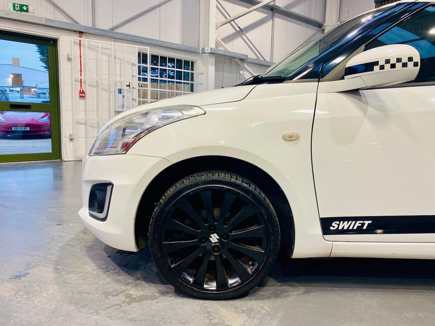 Used Suzuki Swift 2015 for sale - 77040753: Photo 24