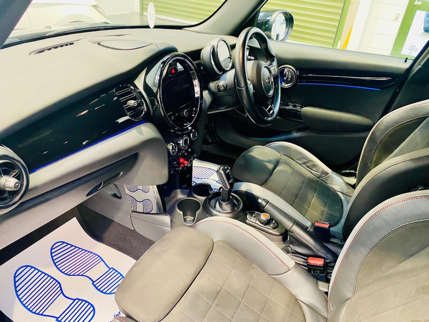 Used MINI Hatch 2021 for sale - 76975739: Photo 10