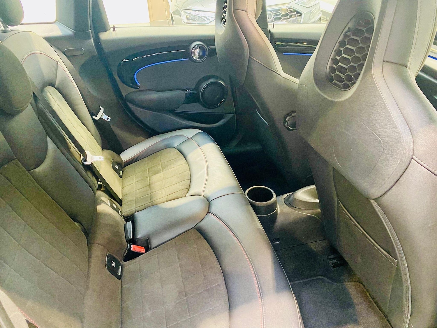 Used MINI Hatch 2021 for sale - 76975739: Photo 12