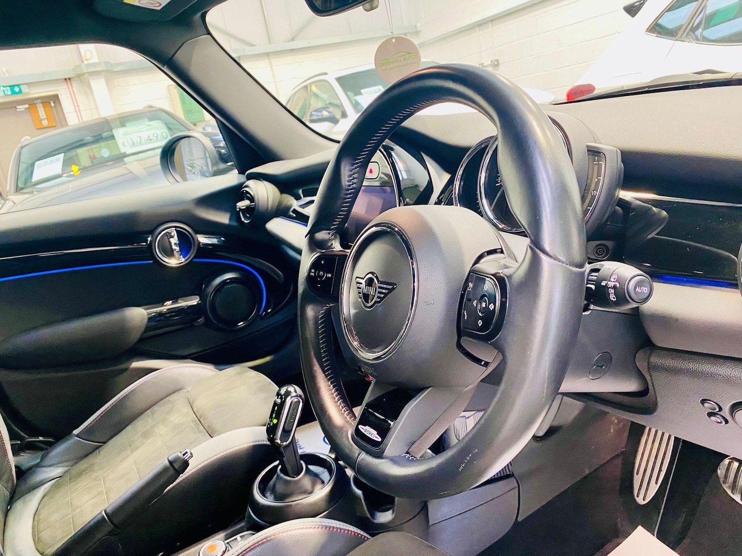 Used MINI Hatch 2021 for sale - 76975739: Photo 13