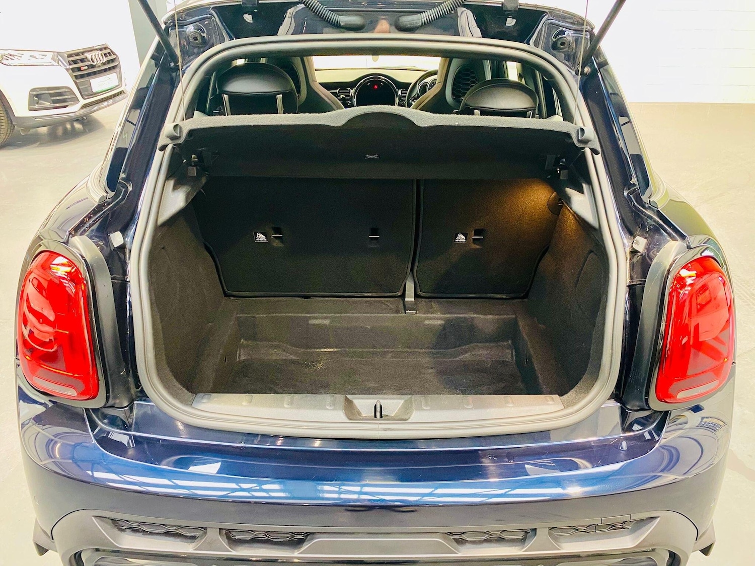 Used MINI Hatch 2021 for sale - 76975739: Photo 20