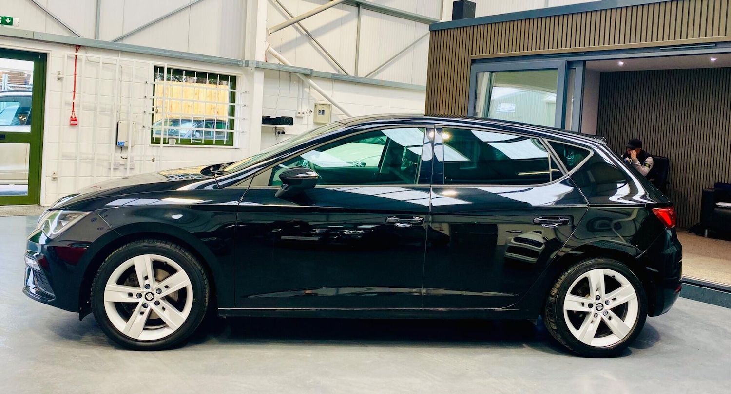 Used SEAT Leon 2020 for sale - 76214959: Photo 2