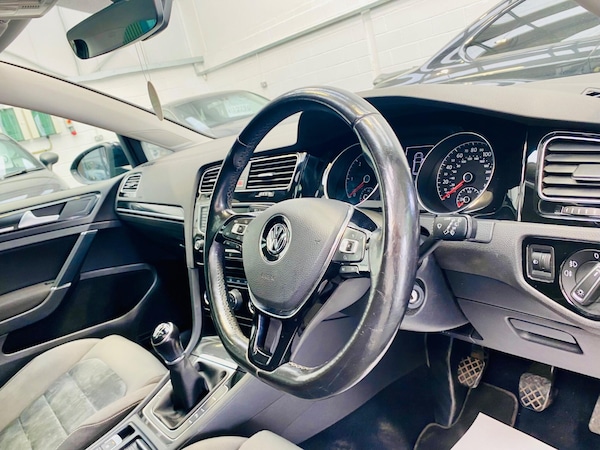 Used Volkswagen Golf 2017 for sale - 76122684: Photo 13