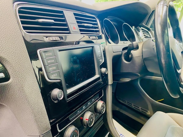 Used Volkswagen Golf 2017 for sale - 76122684: Photo 34
