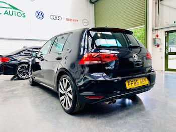 Used Volkswagen Golf 2017 for sale - 76122684: Photo 3