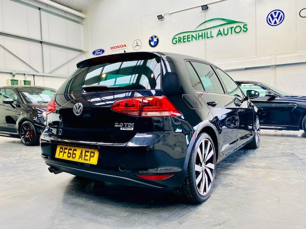 Used Volkswagen Golf 2017 for sale - 76122684: Photo 5