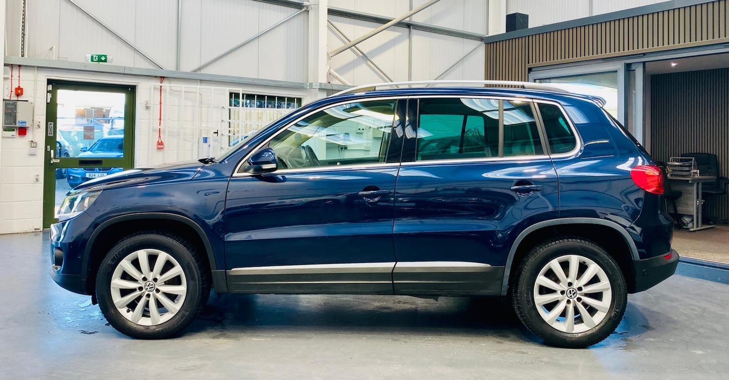 Used Volkswagen Tiguan 2015 for sale - 76898767: Photo 2