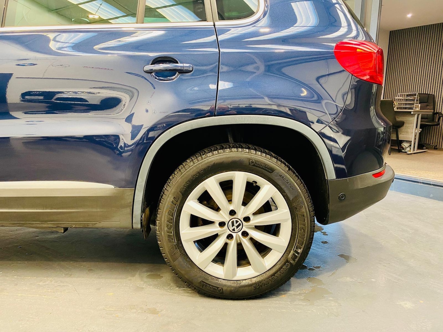 Used Volkswagen Tiguan 2015 for sale - 76898767: Photo 26