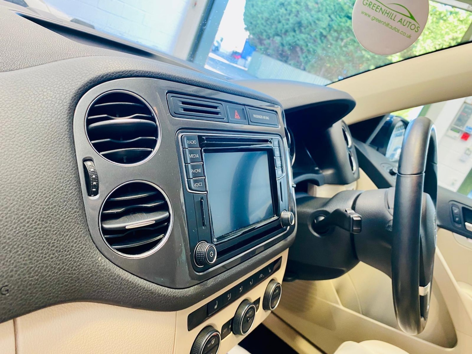 Used Volkswagen Tiguan 2015 for sale - 76898767: Photo 34