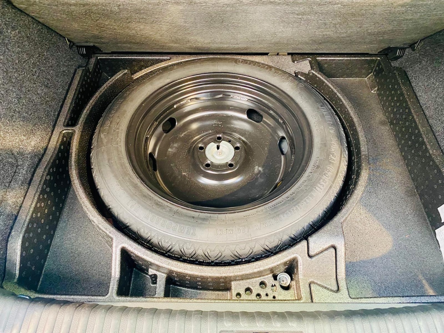 Used Volkswagen Tiguan 2015 for sale - 76898767: Photo 35