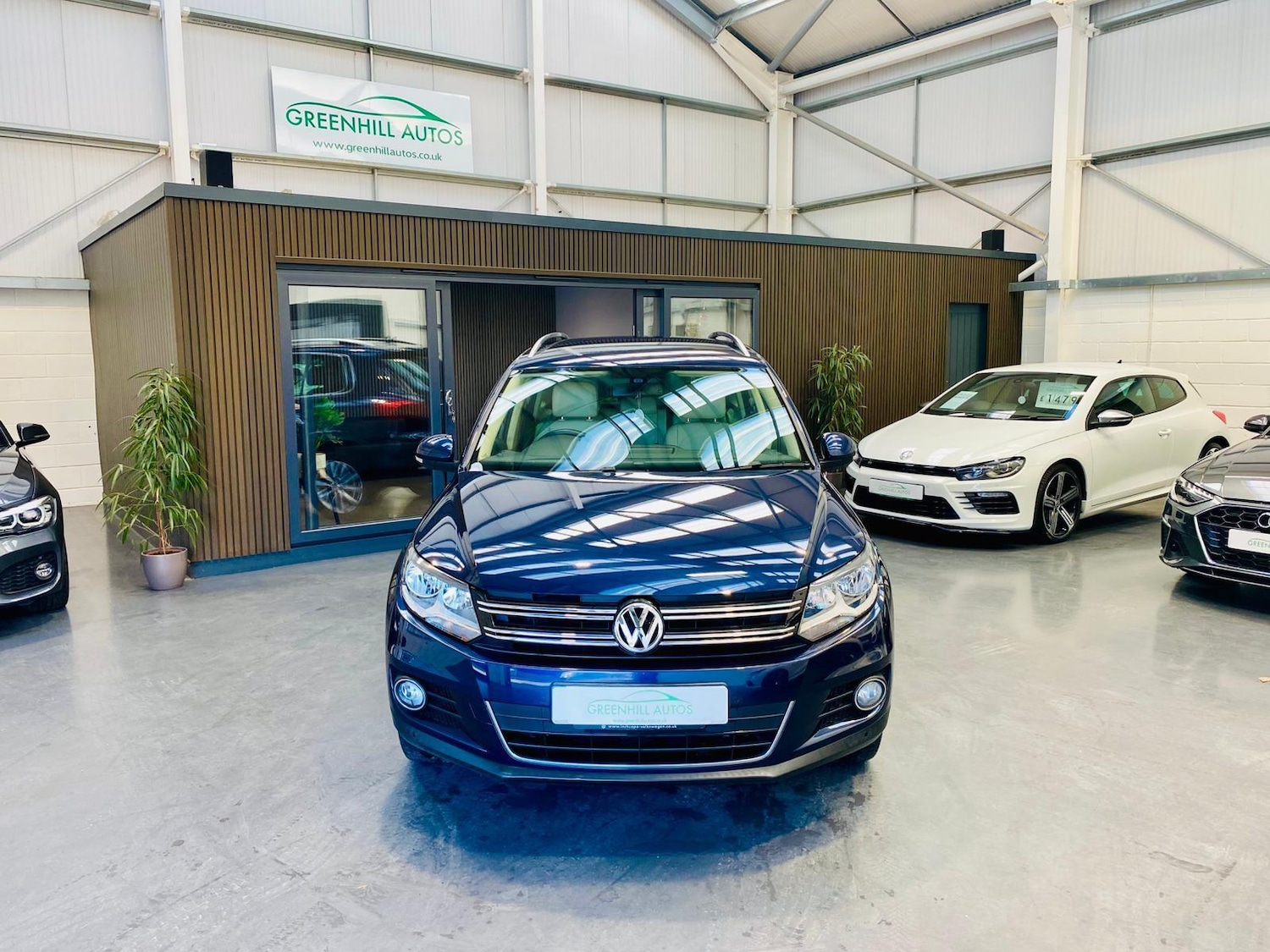 Used Volkswagen Tiguan 2015 for sale - 76898767: Photo 8