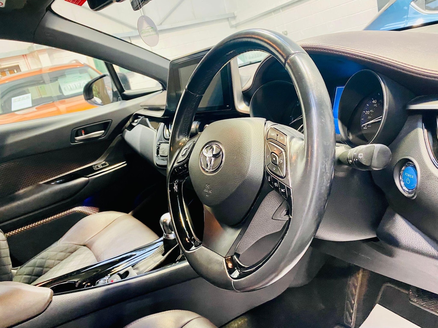 Used Toyota C-HR 2018 for sale - 77345652: Photo 13