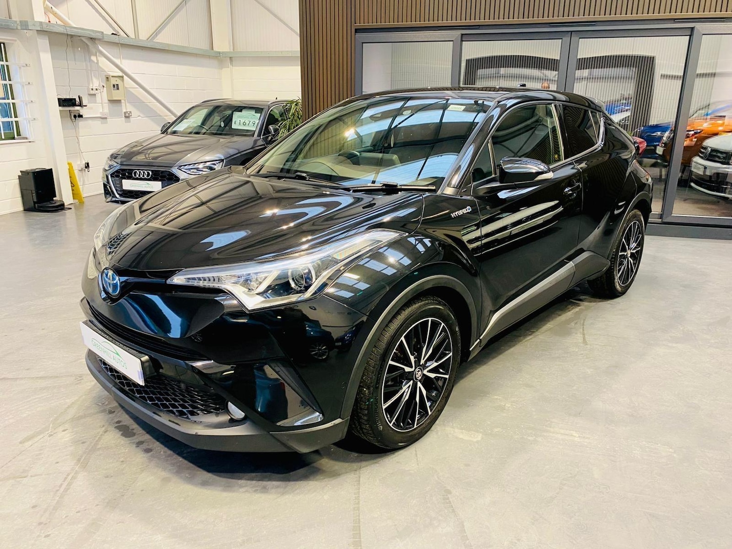 Used Toyota C-HR 2018 for sale - 77345652: Photo 14