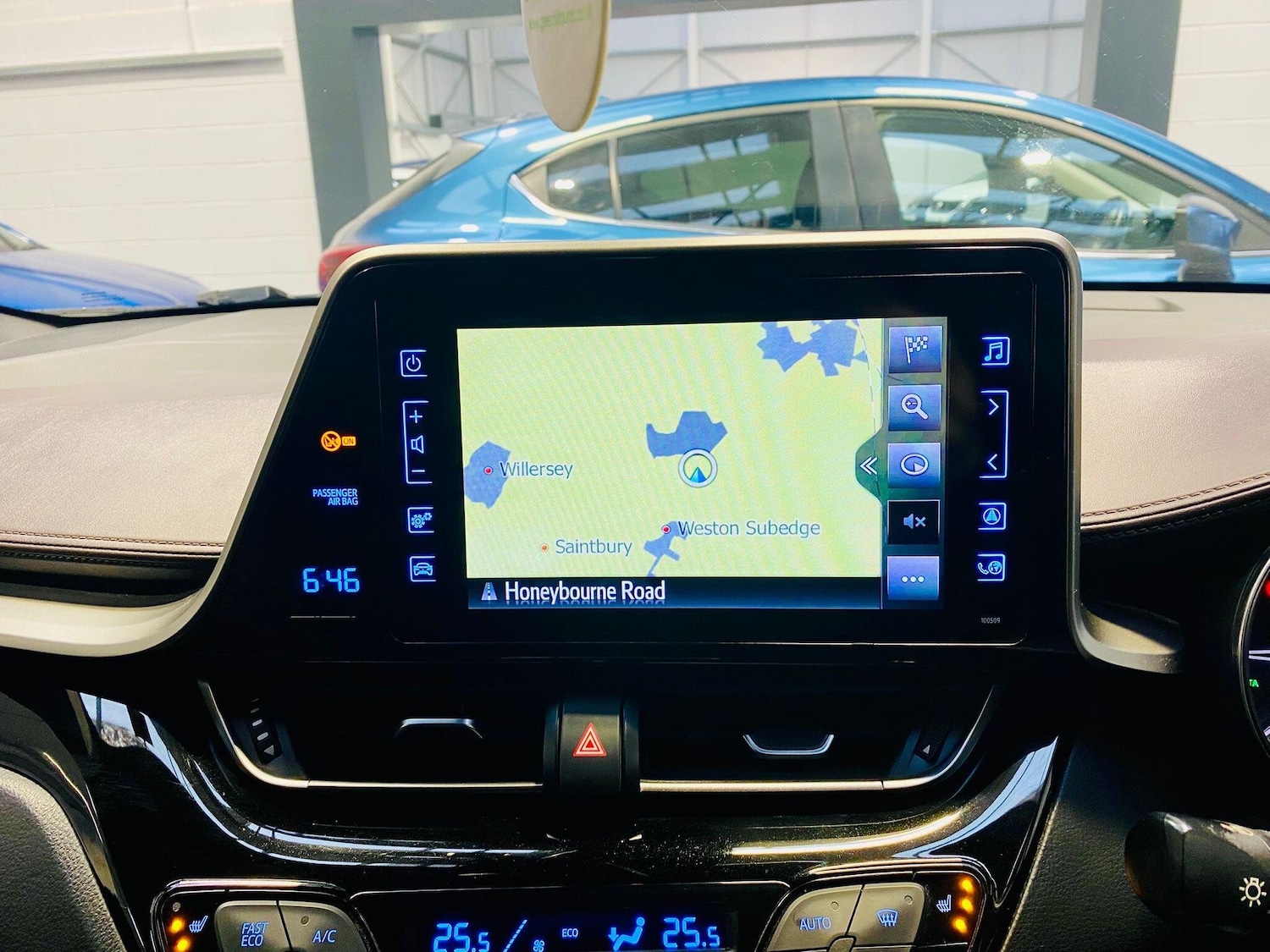 Used Toyota C-HR 2018 for sale - 77345652: Photo 29