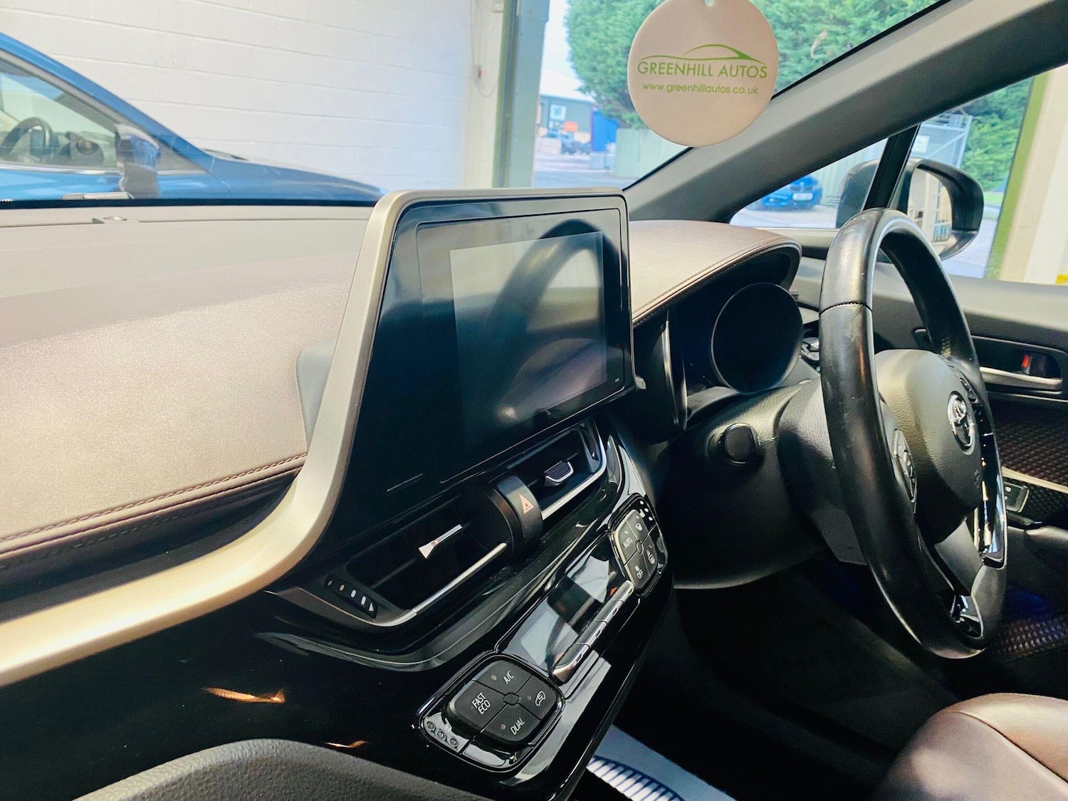 Used Toyota C-HR 2018 for sale - 77345652: Photo 33