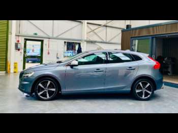 Used Volvo V40 2016 for sale - 75378422: Photo