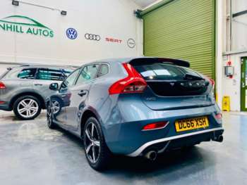 Used Volvo V40 2016 for sale - 75378422: Photo