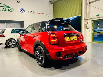 Used MINI Hatch 2017 for sale - 77254972: Photo
