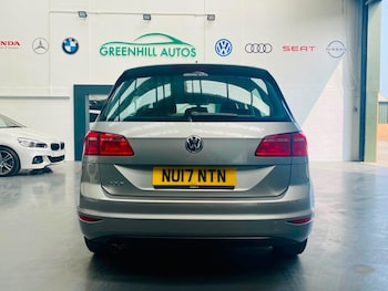 Used Volkswagen Golf SV 2017 for sale - 79279832: Photo