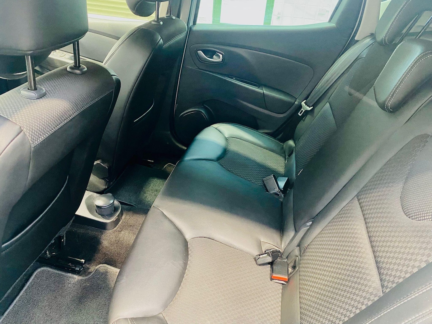 Used Renault Clio 2018 for sale - 77266832: Photo 13