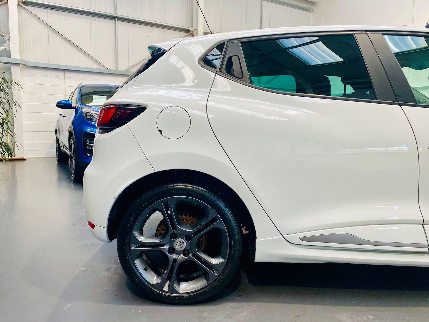 Used Renault Clio 2018 for sale - 77266832: Photo 25