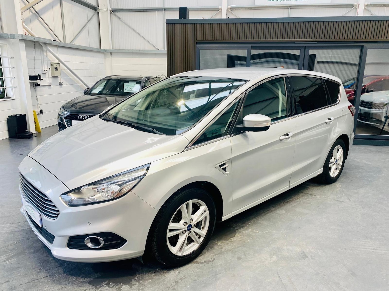 Used Ford S-Max 2017 for sale - 77387226: Photo 14