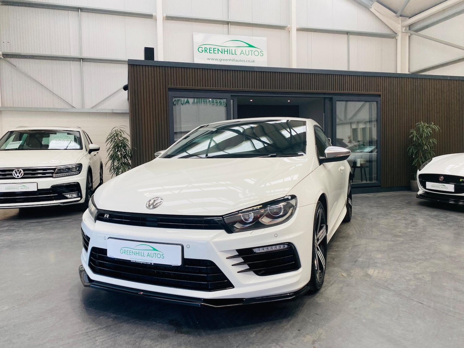 Used Volkswagen Scirocco 2017 for sale - 76136046: Photo 1