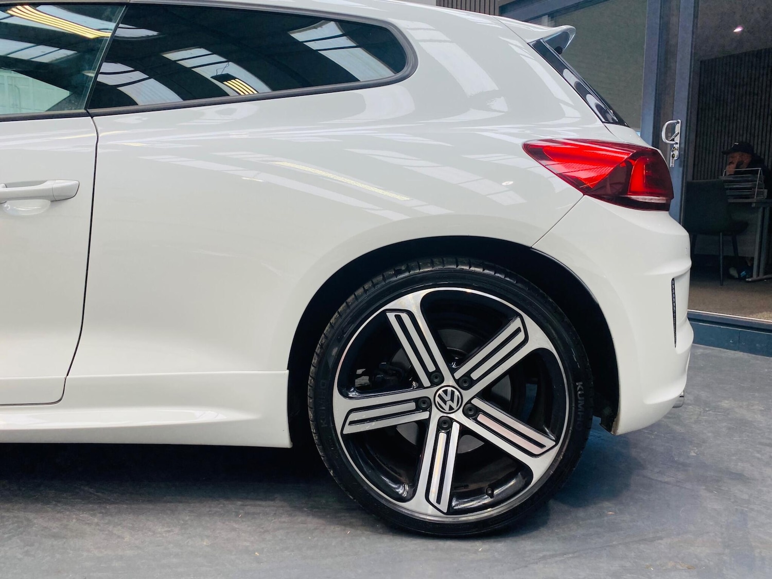 Used Volkswagen Scirocco 2017 for sale - 76136046: Photo 25