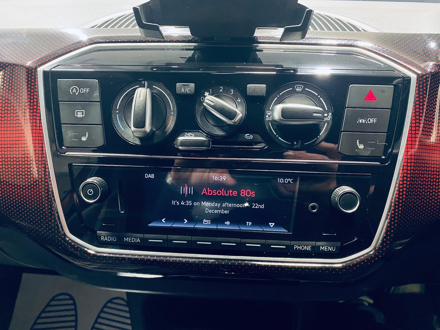 Used Volkswagen up! 2021 for sale - 77029217: Photo 31