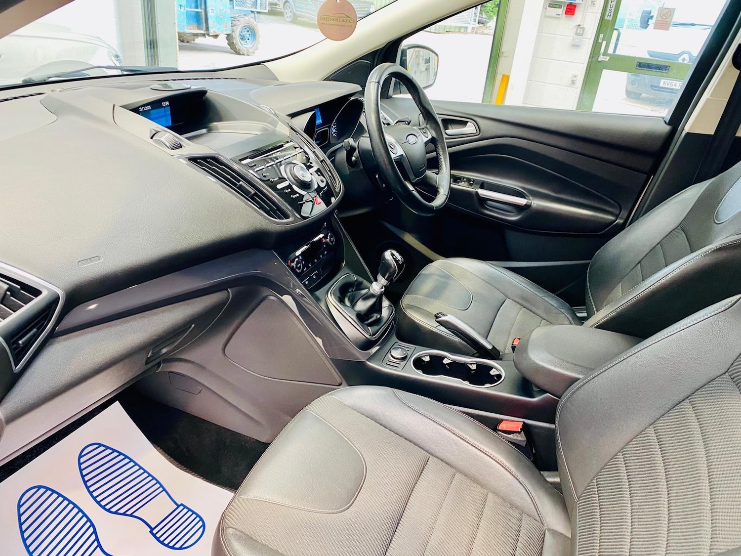 Used Ford Kuga 2014 for sale - 76440982: Photo 10