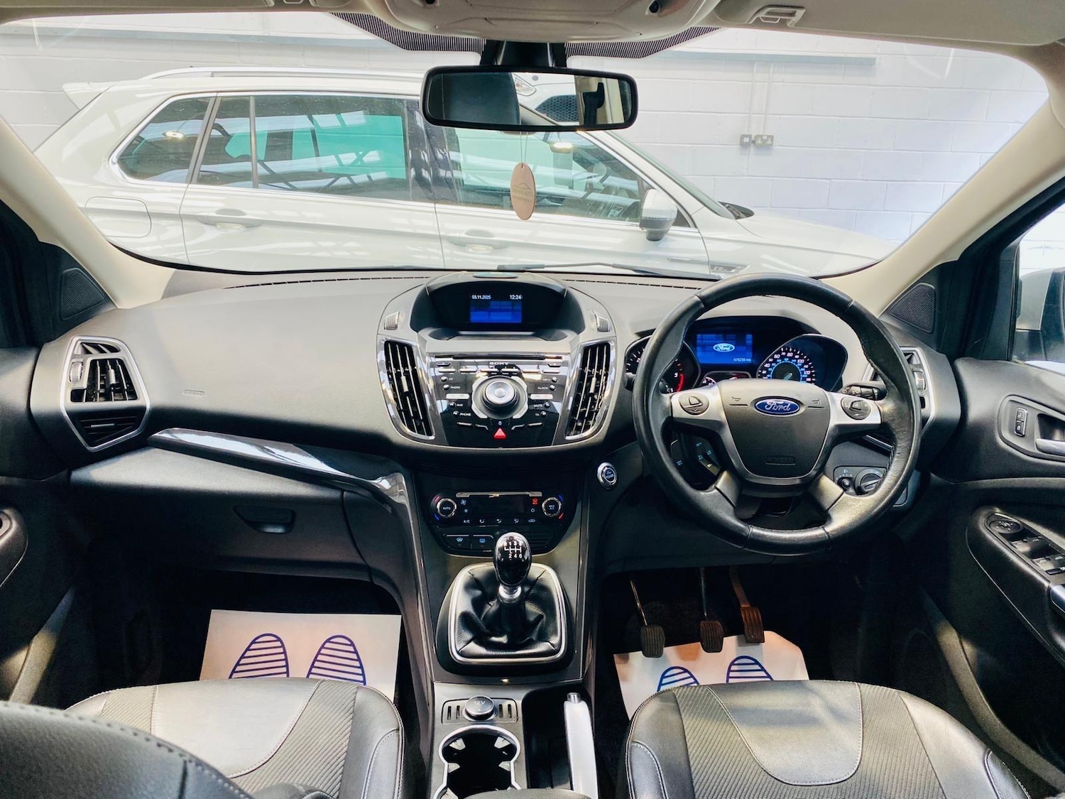 Used Ford Kuga 2014 for sale - 76440982: Photo 11