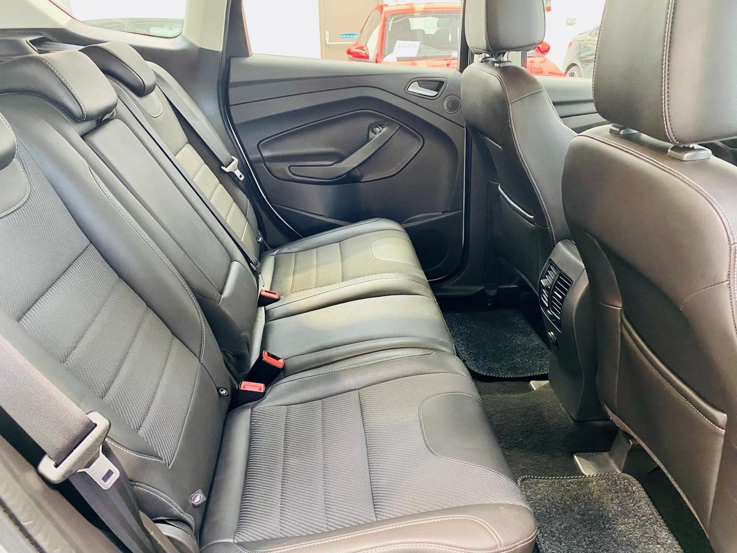 Used Ford Kuga 2014 for sale - 76440982: Photo 12